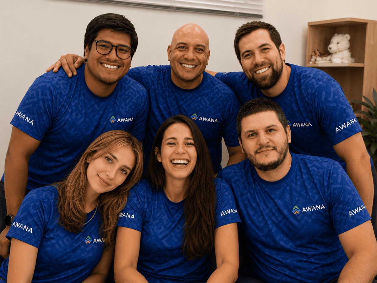 LatAm software developer working remotely